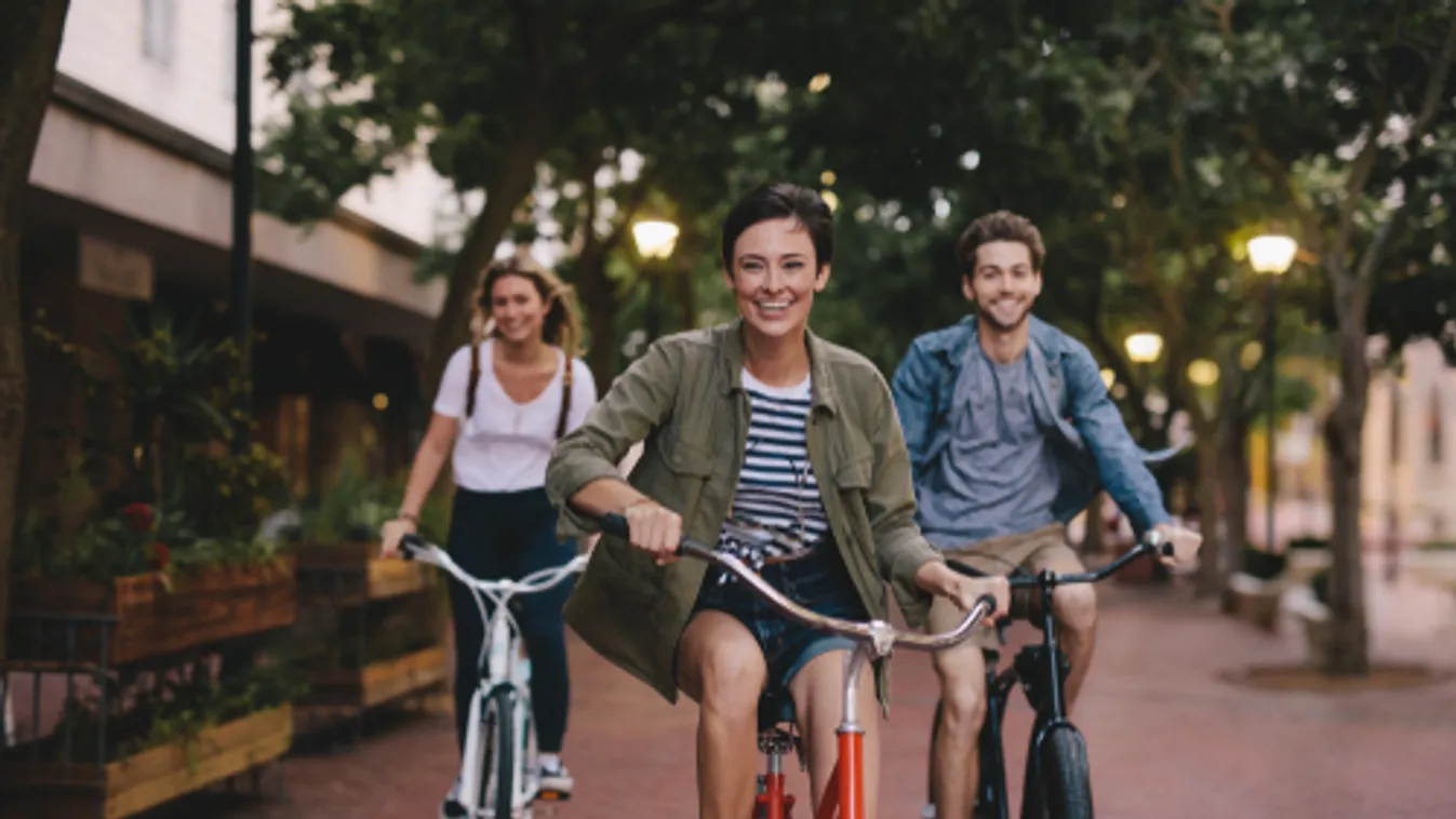 ITM: Már lehet pályázni a "Kerékpárral 7 határon át" program forrásaira