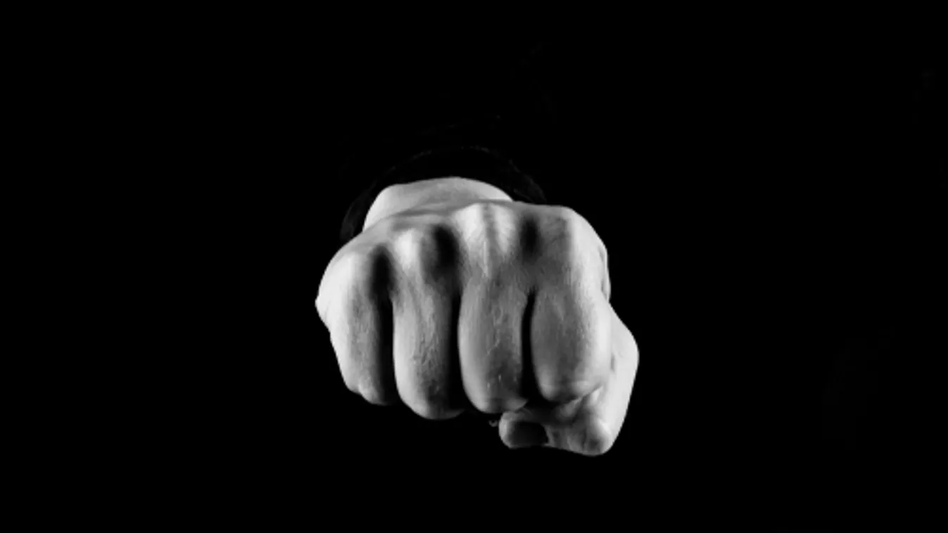 A feleségét és lányát is bántalmazta a 66 éves férfi