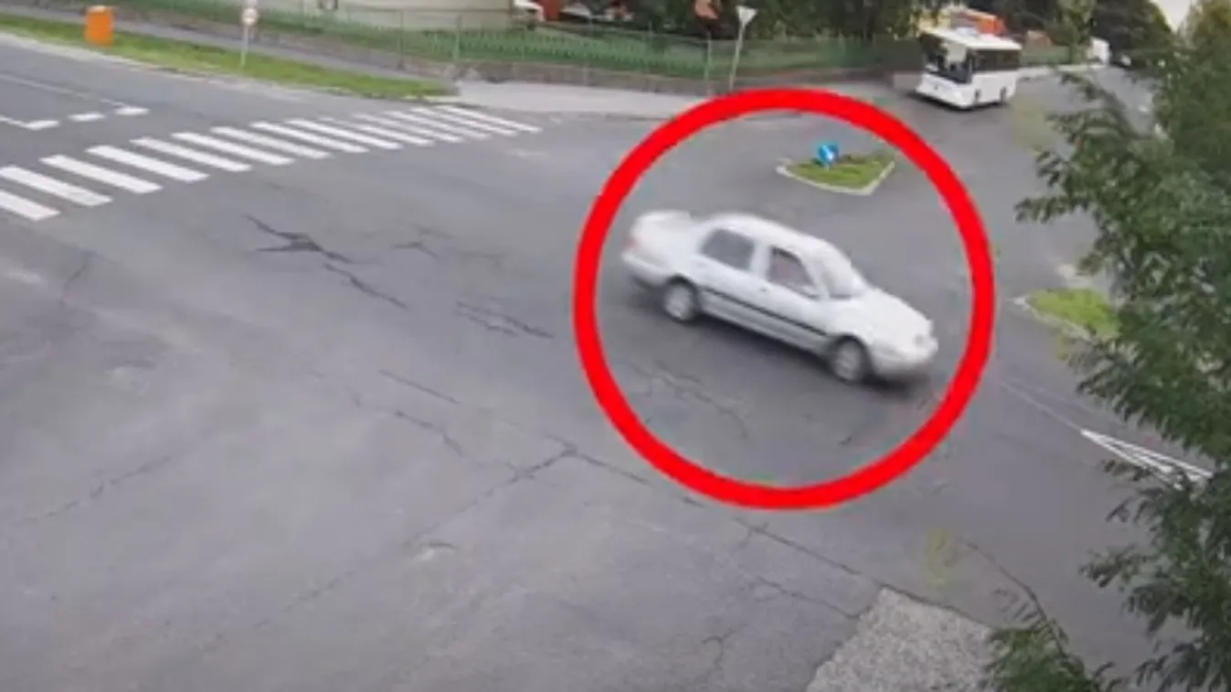 Ittasan vezetett egy rendőrtiszt - videóval