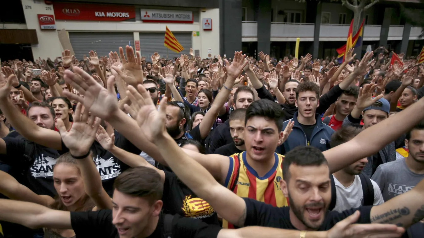 Utcai tiltakozók bénítják a forgalmat Katalóniában