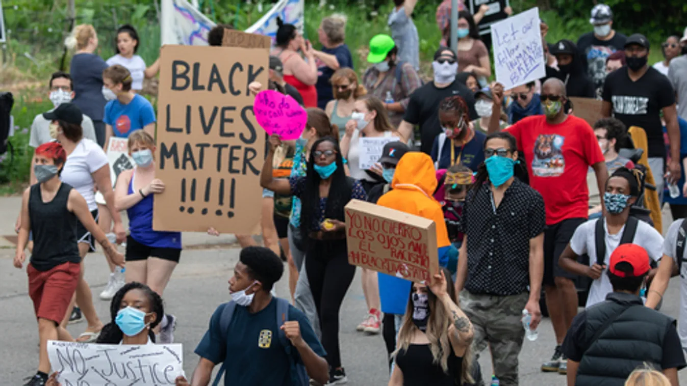 A minneapolisi rendőrfőnök változtatásokat ígér
