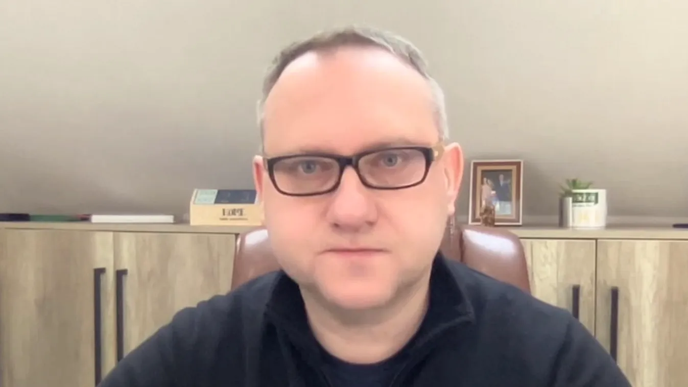 Ukrajnában számolni kell a 18 évesek és a nők mozgósításával is + videó