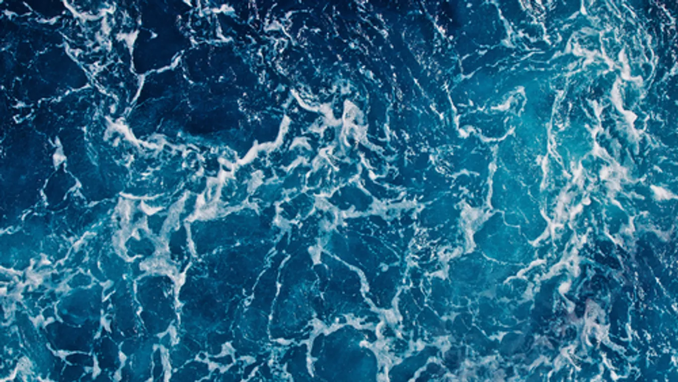 Szökőárriasztást adtak ki az erős földrengés miatt Indonéziában