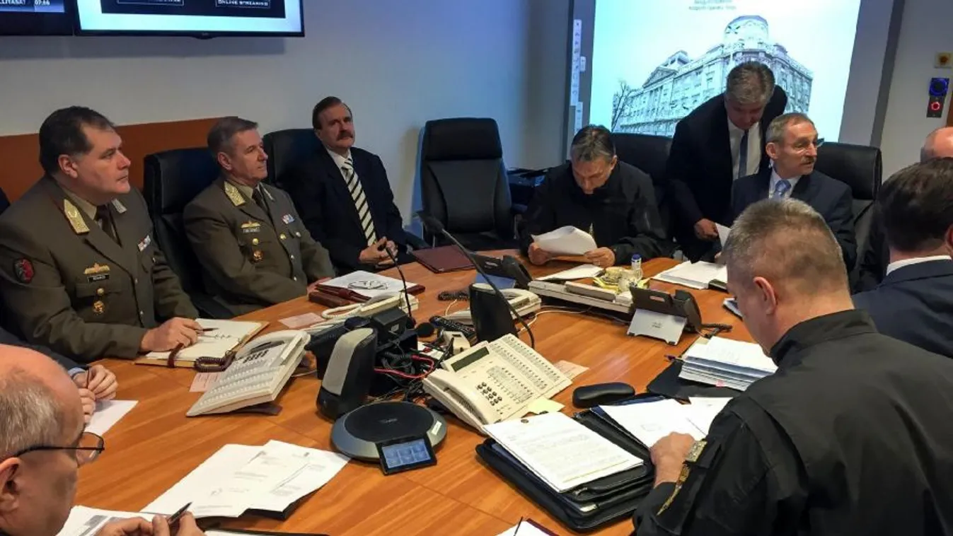 Marad a 2-es fokozatú terrorkészültség