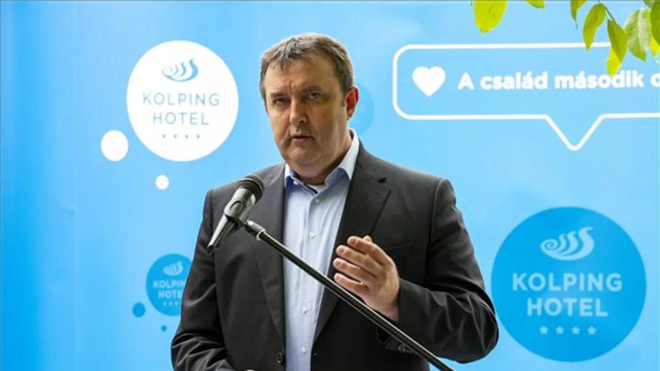 Palkovics: Új támogatási forma