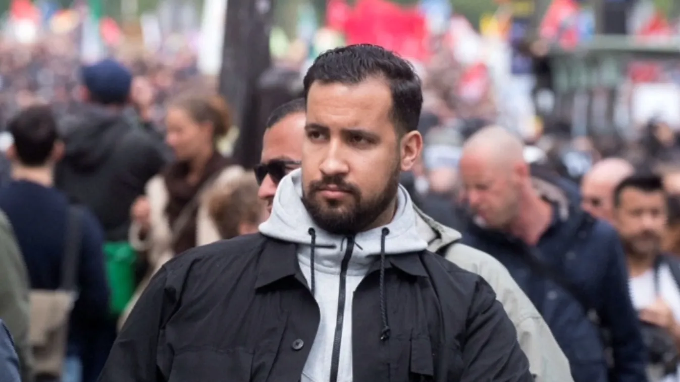 Végül csak kirúgták Macron erőszakos biztonsági főnökét