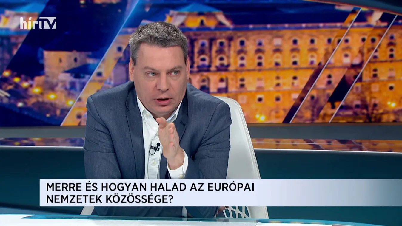 Boros Bánk Levente: Orbán Viktor ismét baráti jobbot nyújtott a néppártiaknak