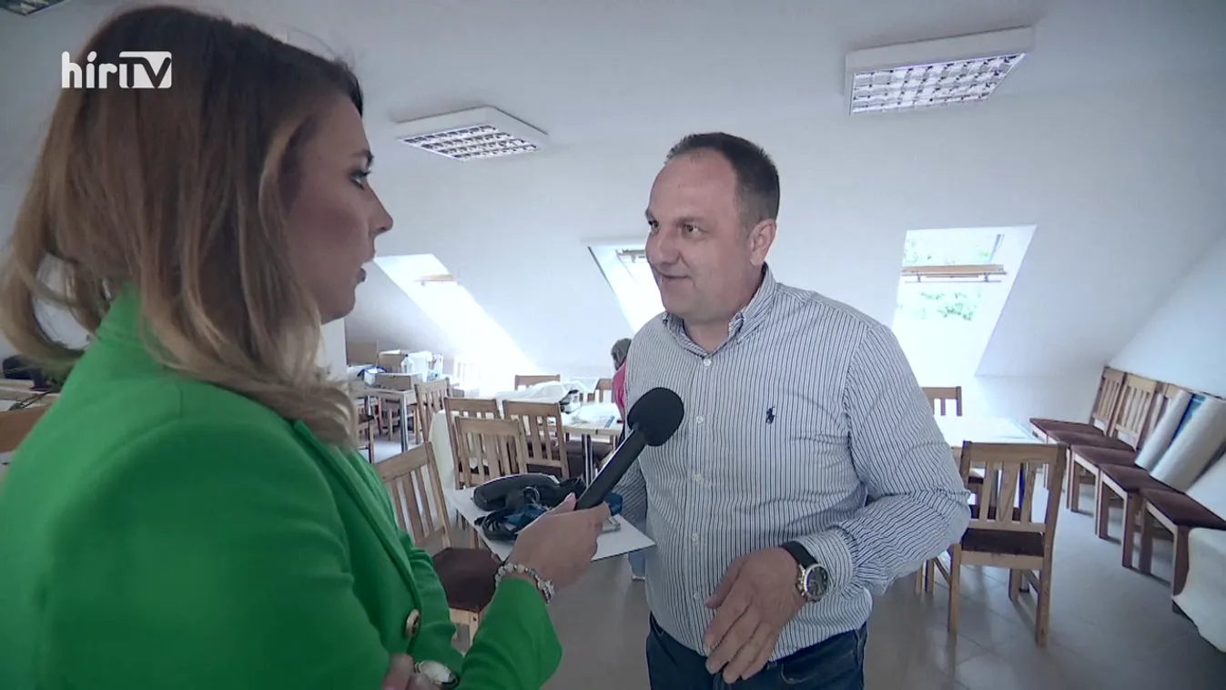 Célpont - Áll a bál Mártaszentimrén + videó