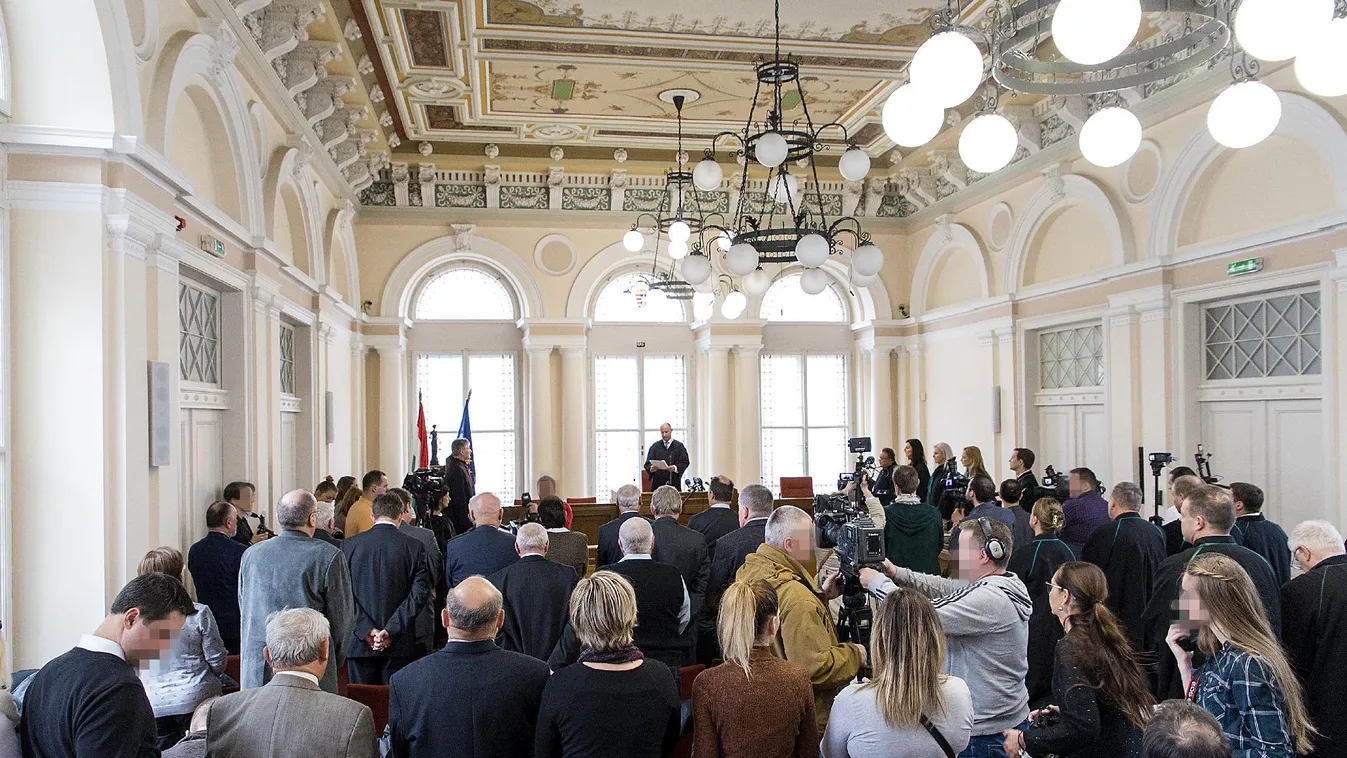 Tíz vádlottat bűnösnek mondtak ki a vörösiszapperben