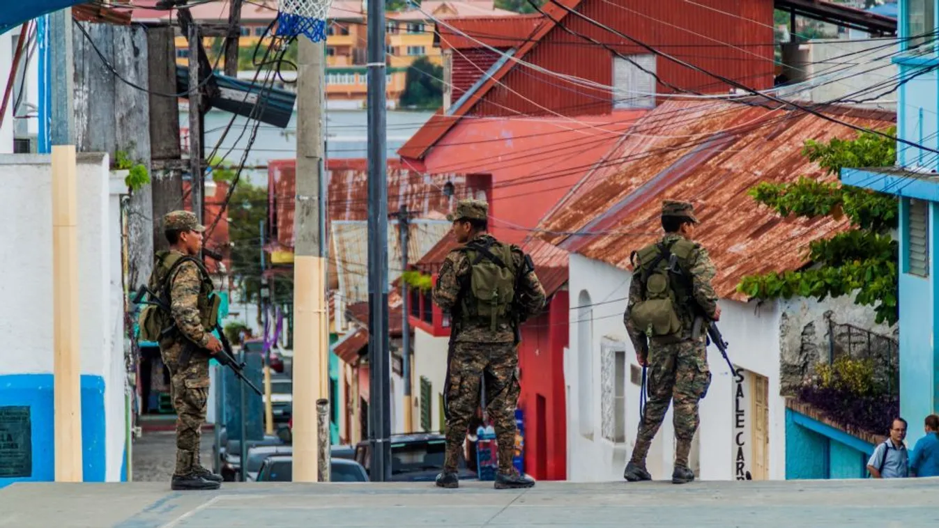 Guatemalában ostromállapotot rendeltek el öt tartományban