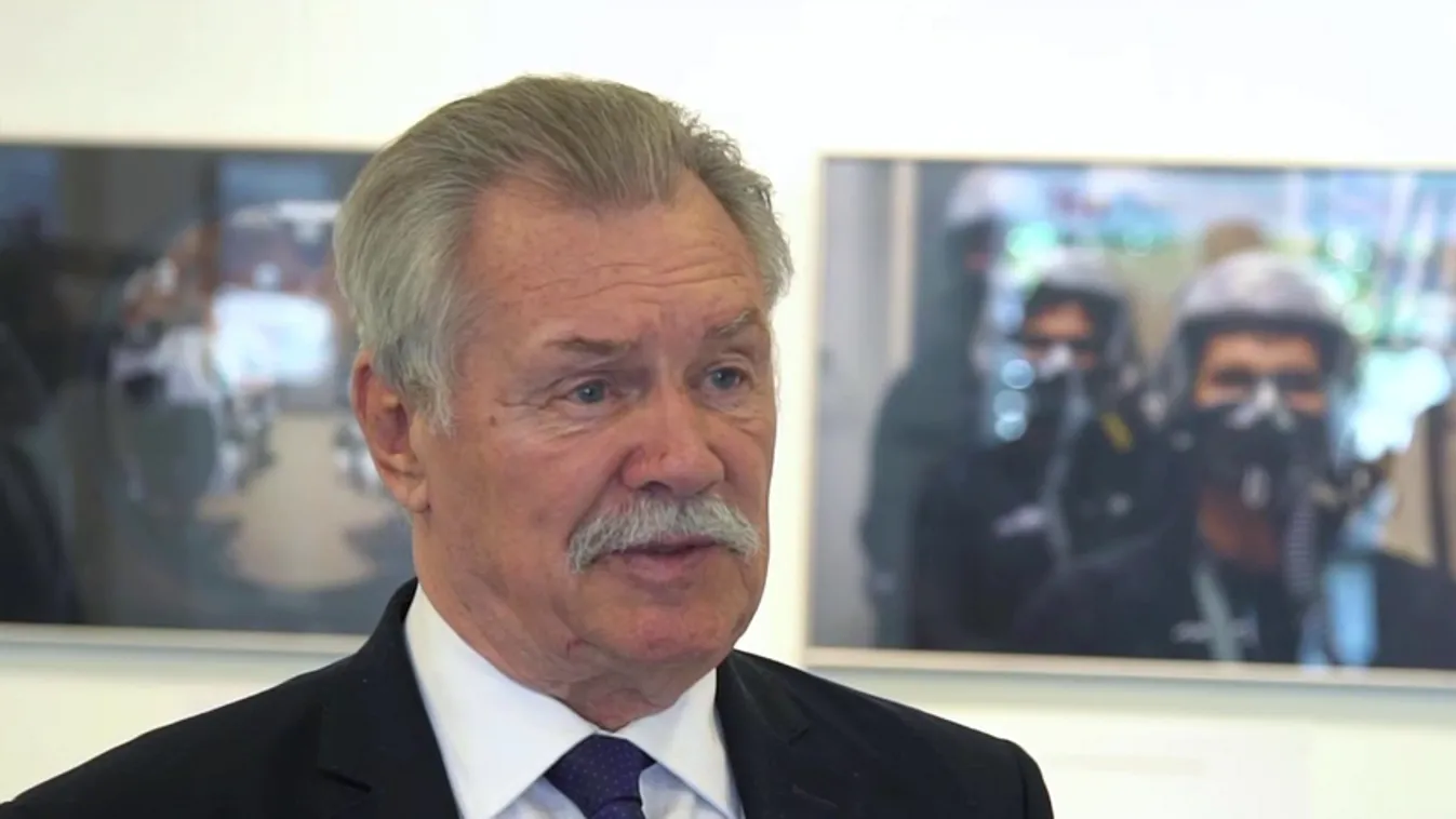 Farkas Bertalan: Nem azért megy a világűrbe Kapu Tibor, hogy legyen egy újabb magyar űrhajós + videó