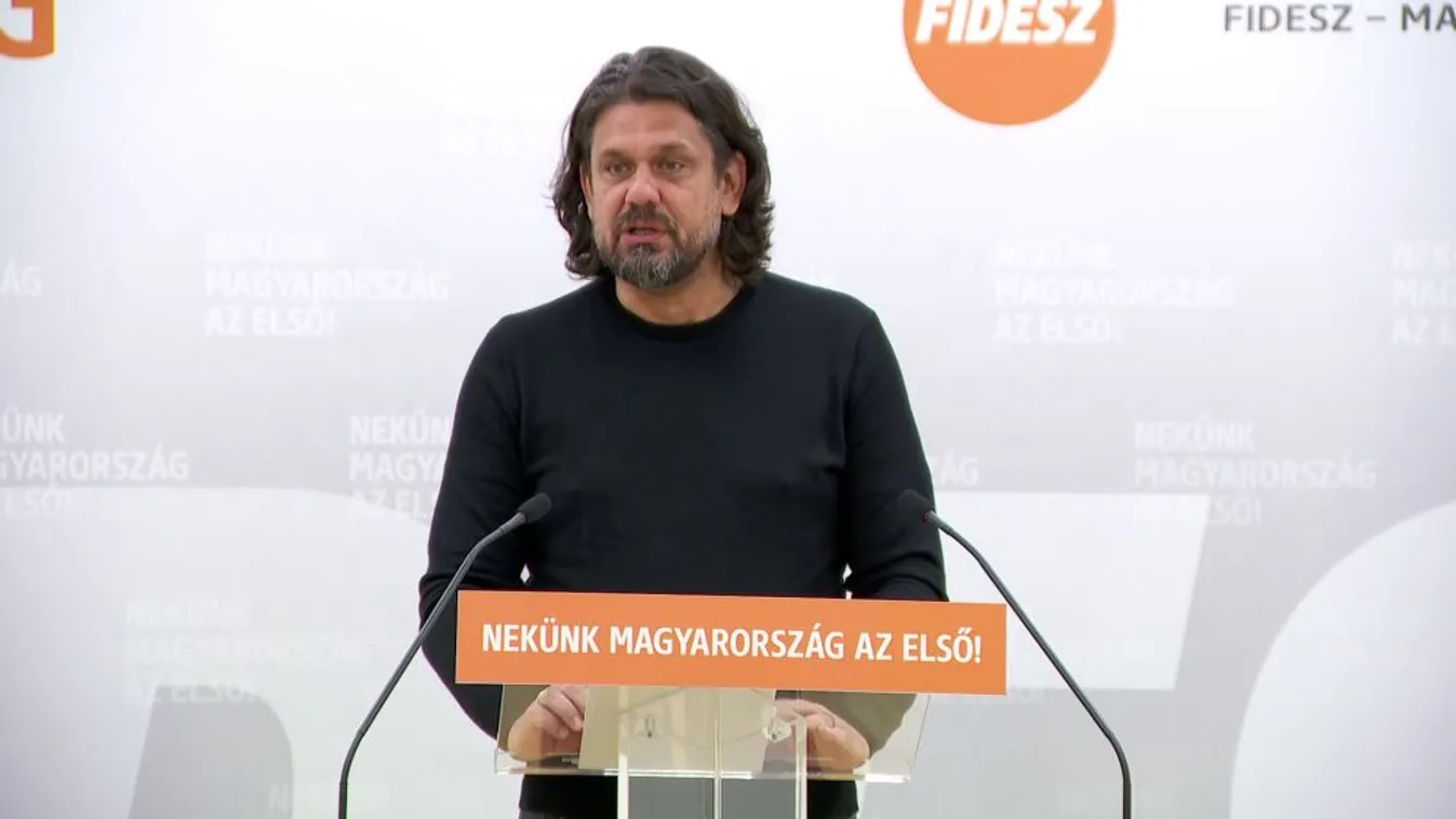 Adatigénylés a migránskártyákról