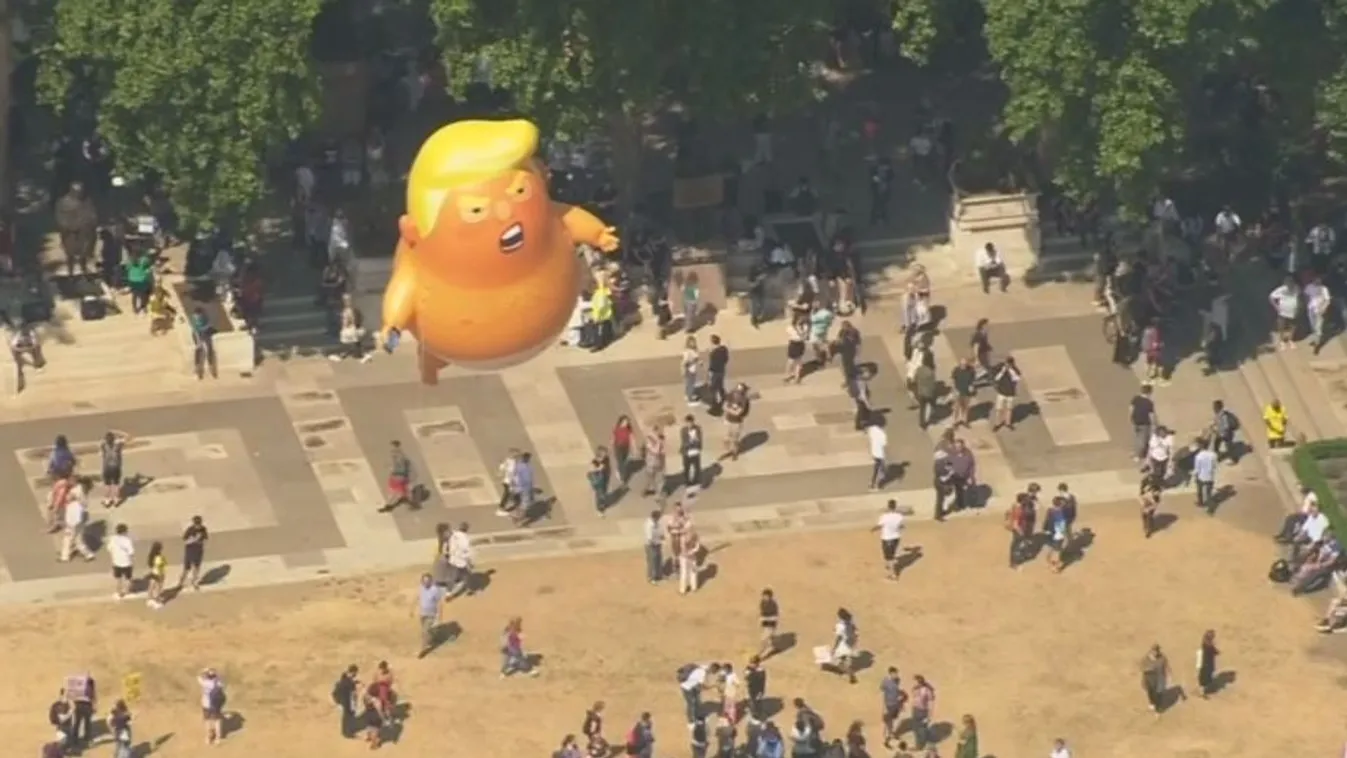 Trump-csecsemő uralta London egét