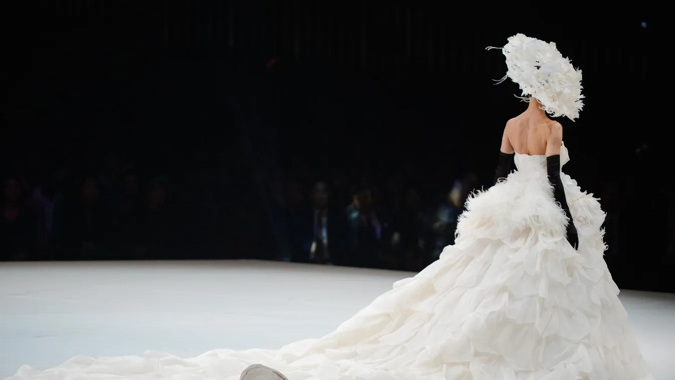 Esküvő vőlegény nélkül – BBC Travel Show