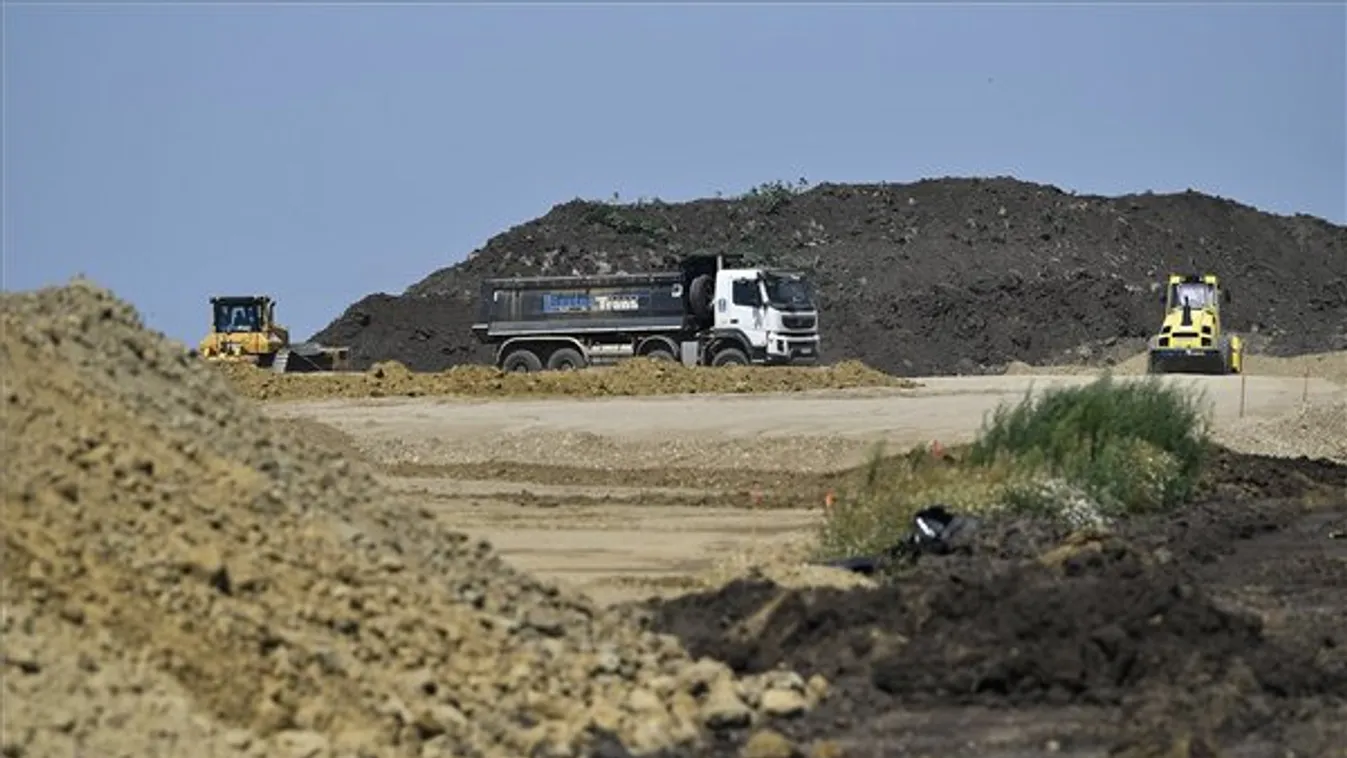 Ma is annyiért vásárol az állam földeket az útépítéshez, mint a Sukoró-ügyben