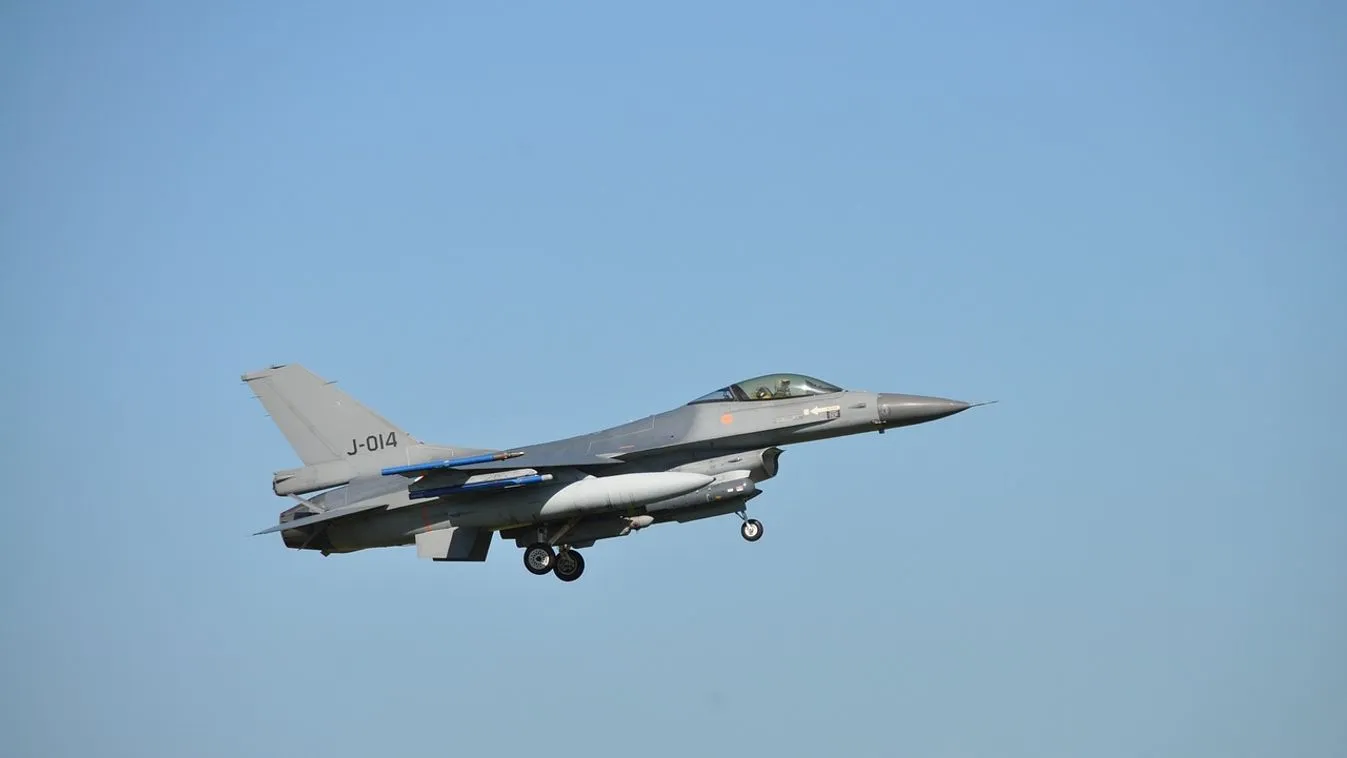 Orosz-kínai légi járőrakciót tartottak Amerika közelében