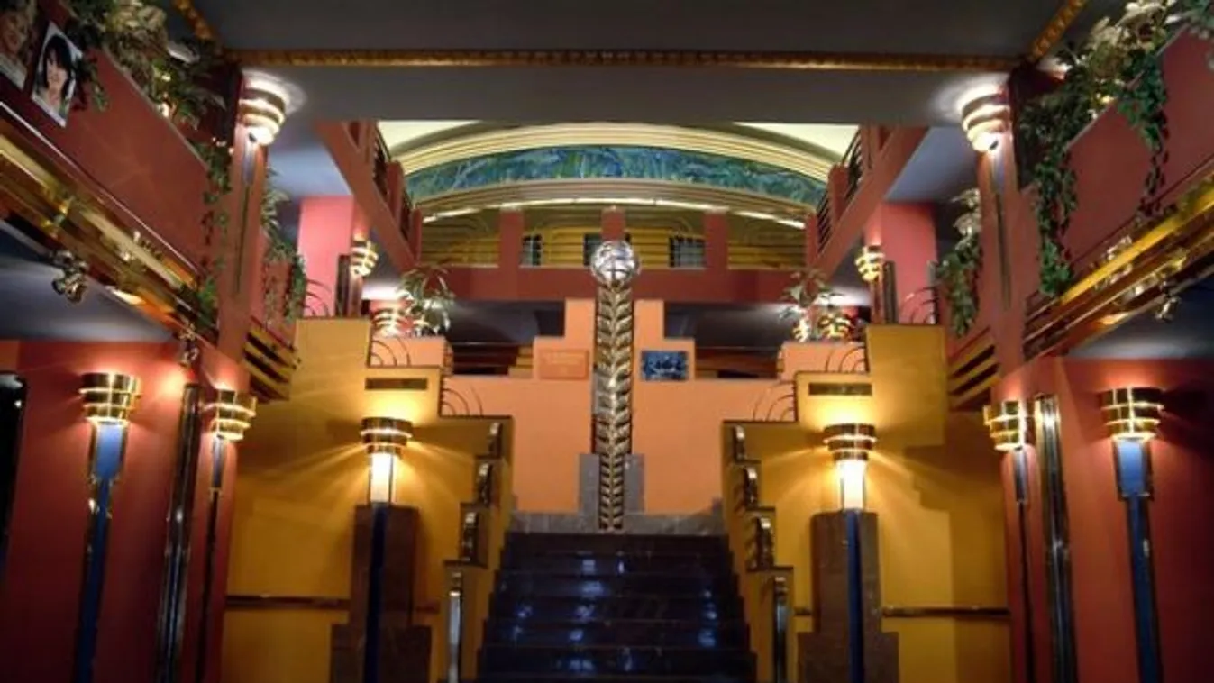 Gálaműsort ad az Újszínház a pandémia hőseinek tiszteletére