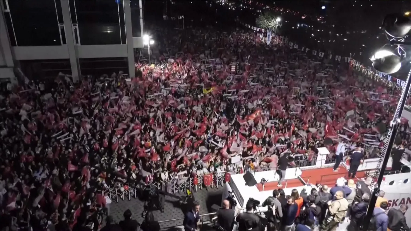 Ünneplés közben halt meg a török ellenzéki párt helyettes vezetője + videó