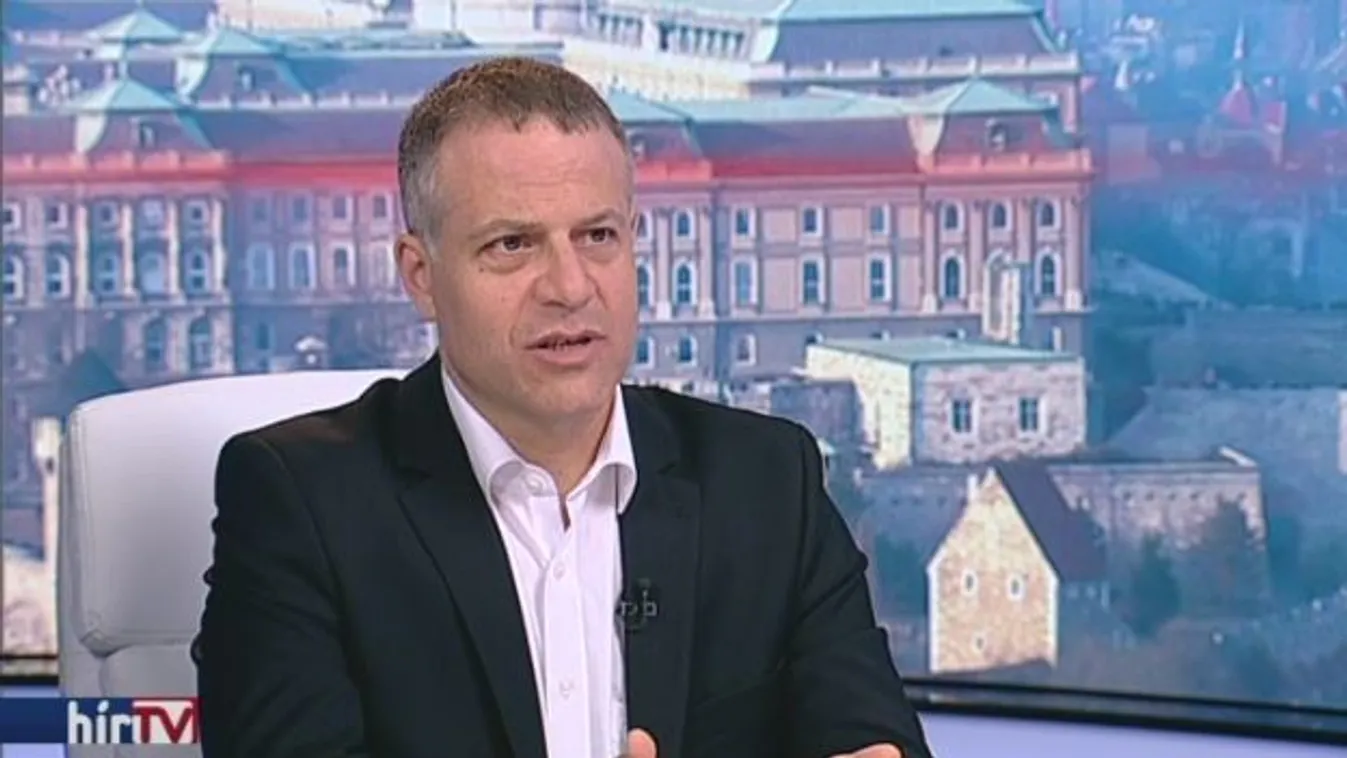 Juhász: Mészáros Lőrinc Orbán Viktor házi perselye