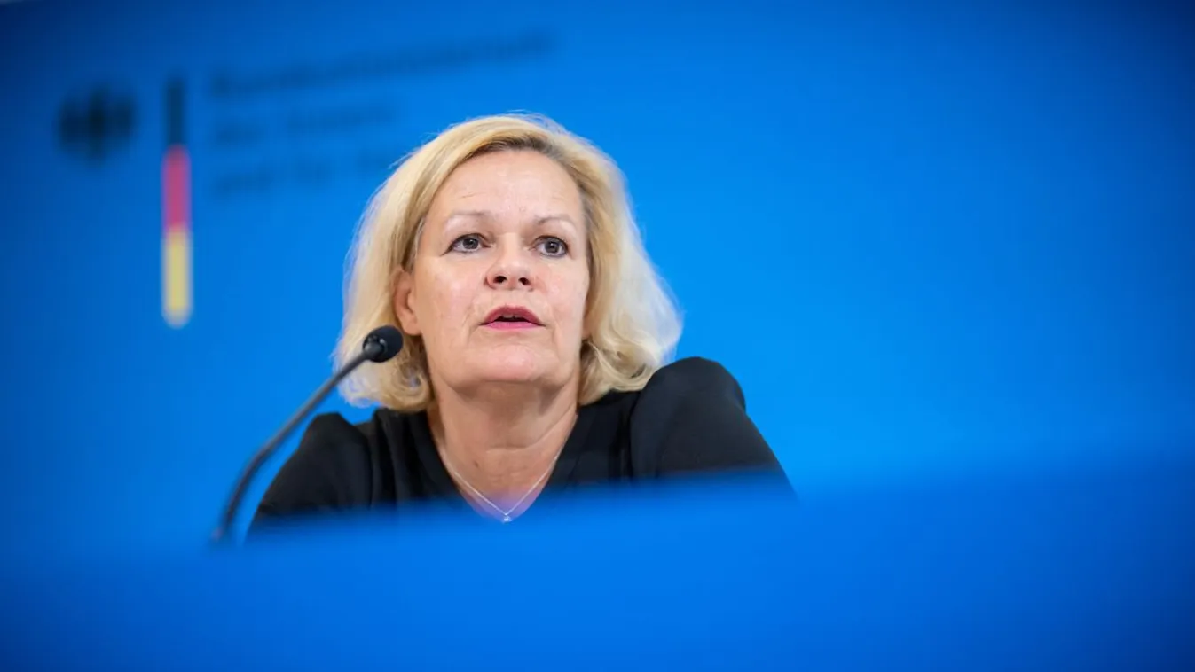 Németország visszaállítja a teljes határellenőrzést, nem bírnak a migránsáradattal + videó