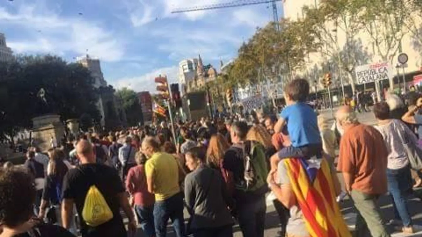 Ezrek tüntettek Barcelonában