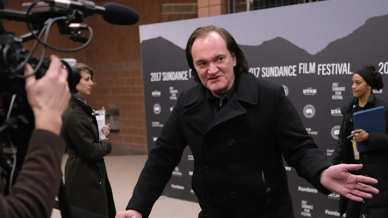 „Írd fel az ajtóra a vérével, hogy disznó!”