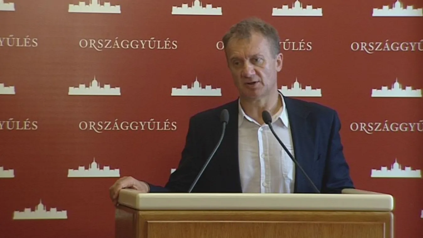 DK: Trükközik a nyugdíjasokkal a kormány