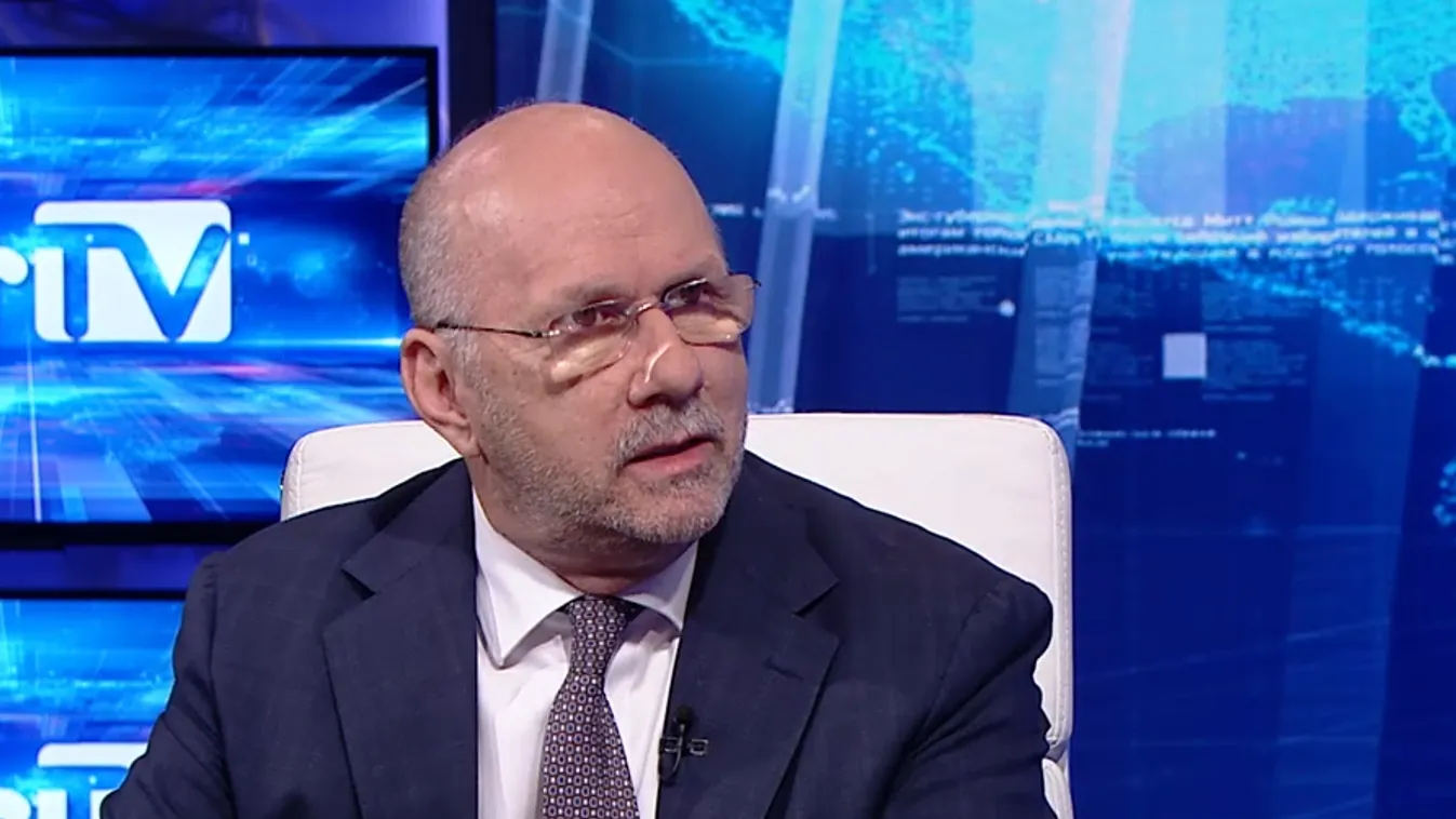 Magyar Péternél nem lehetne olyan adat, hogy ki, milyen vallási felekezethez tartozik + videó