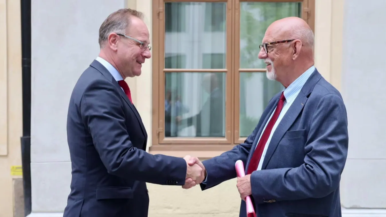 Navracsics: Rendkívül közel a megállapodás az uniós forrásokról