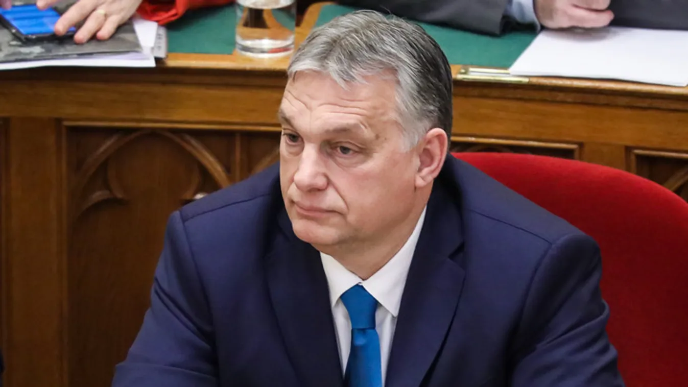 Orbán Viktor ellenőrzést tartott a belvárosi rendőrkapitányságon