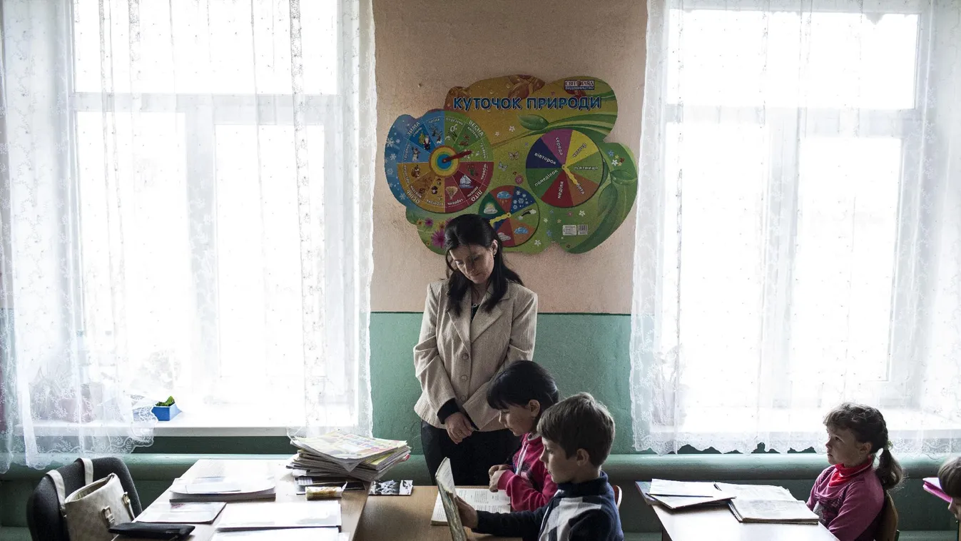 Újra elindul a közoktatás egyfajta kiéheztetése