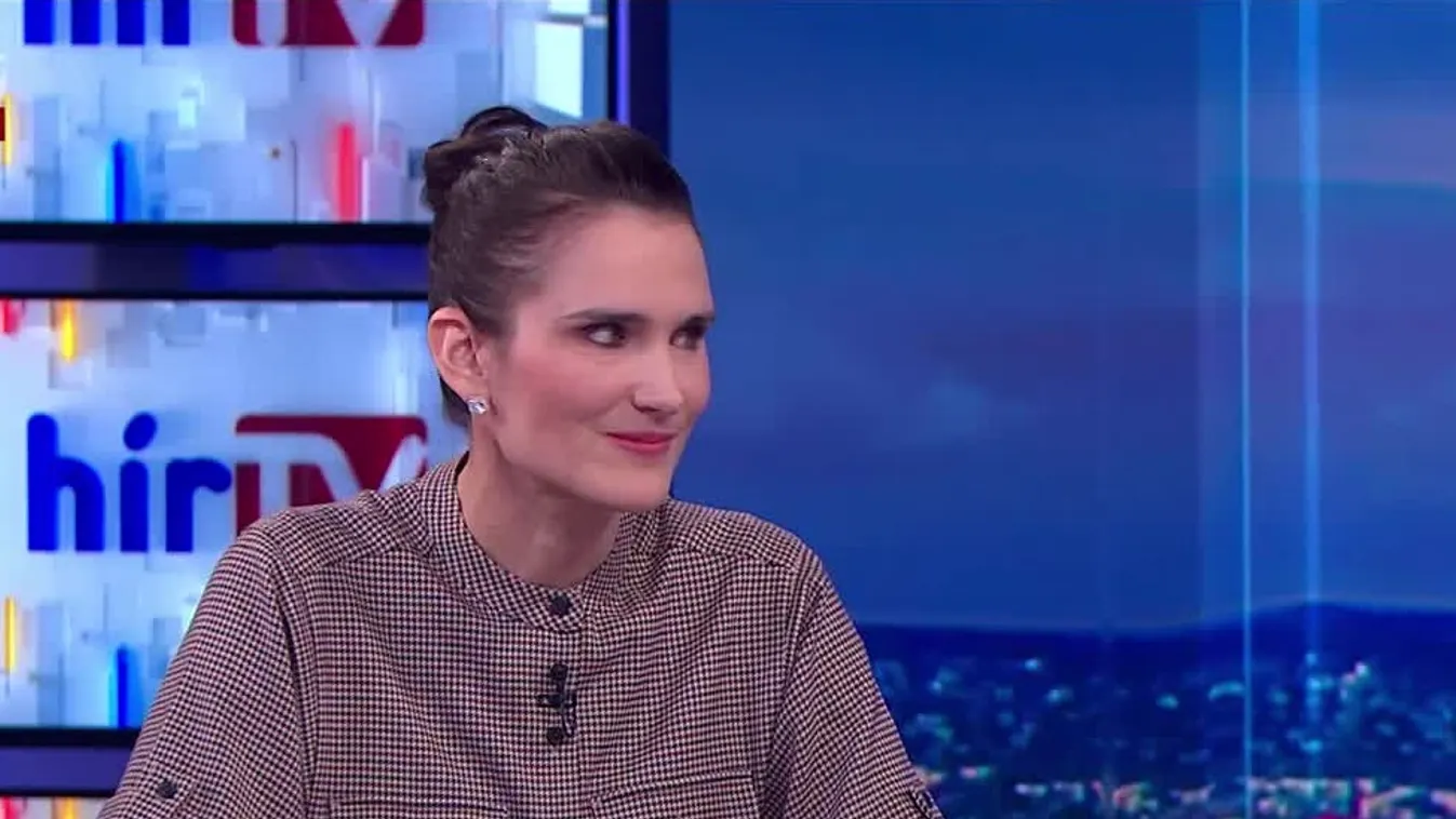 Napindító: Megduplázták a "Köbüki" ösztöndíjas pedagógusok számát + videó