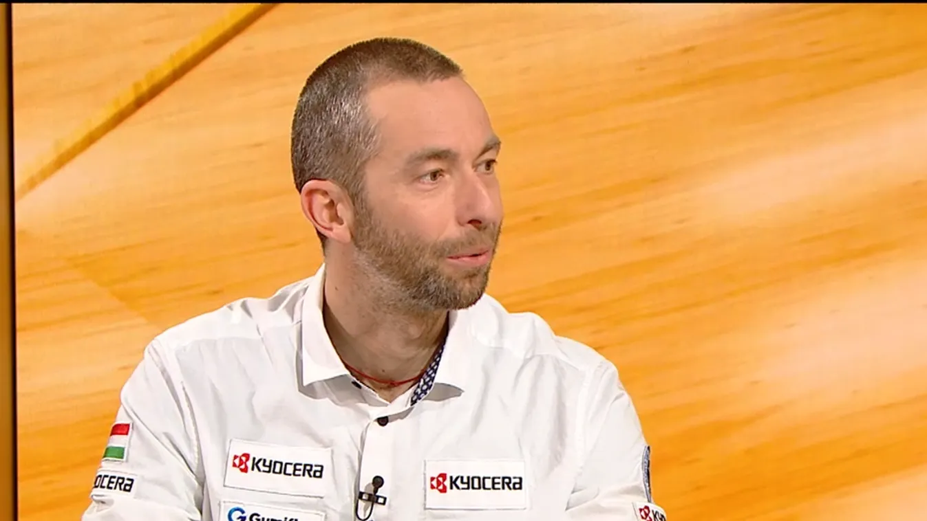 Napindító – Oxigénpalack és teherhordók nélkül a világ tetejére