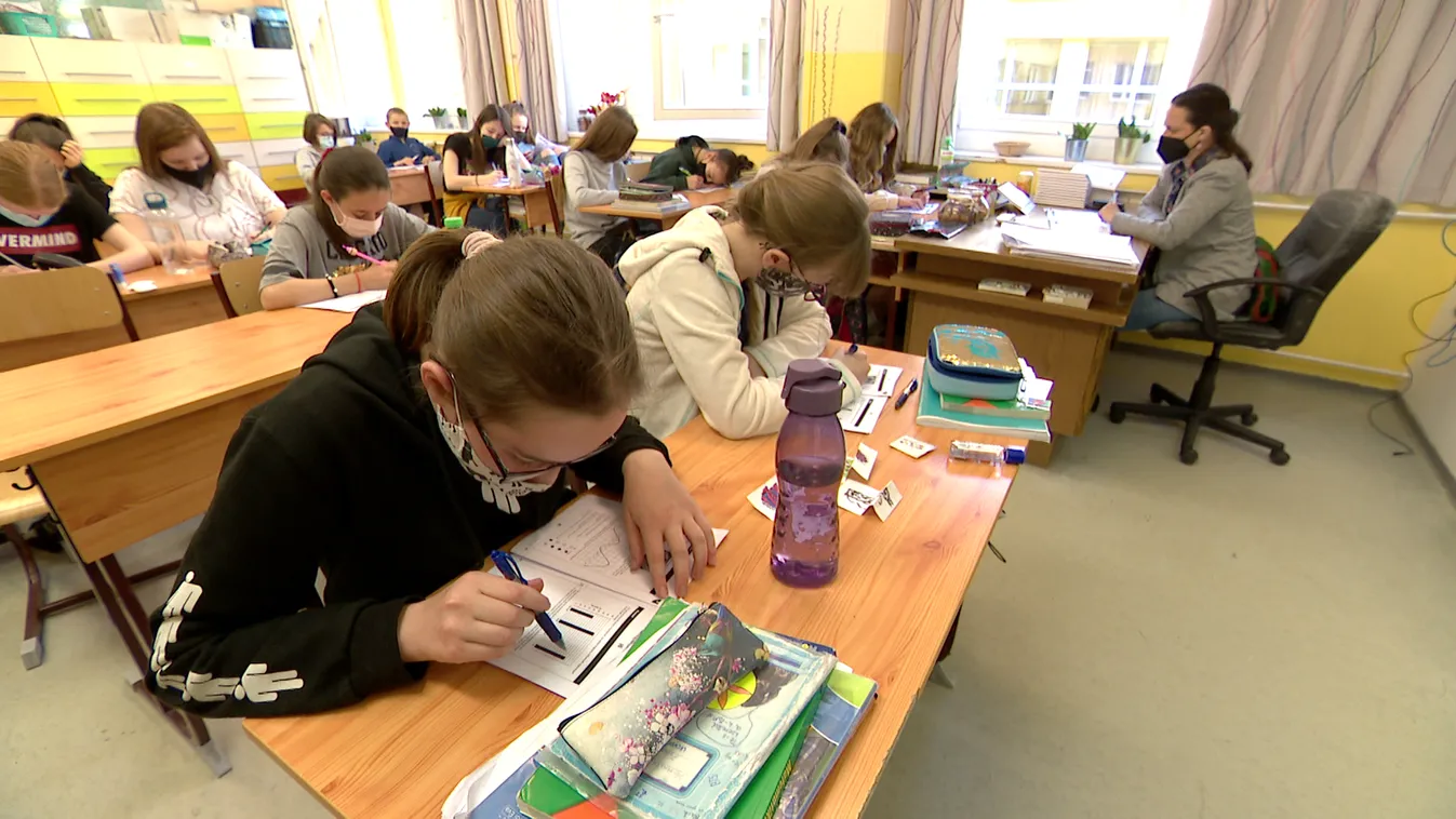 Hamarosan érkezik a tanárok és az óvónők megemelt fizetése