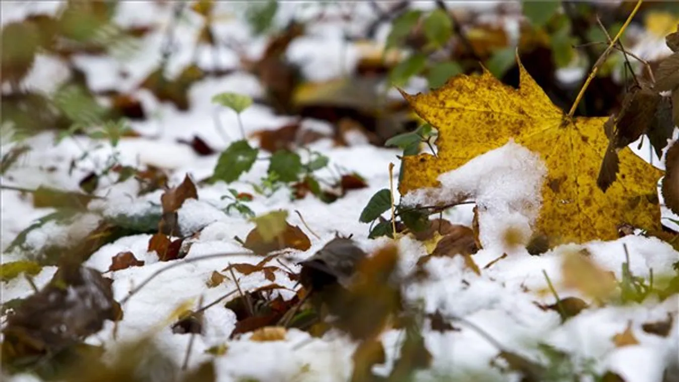 Havazásra, hófúvásra és viharos szélre figyelmeztetnek