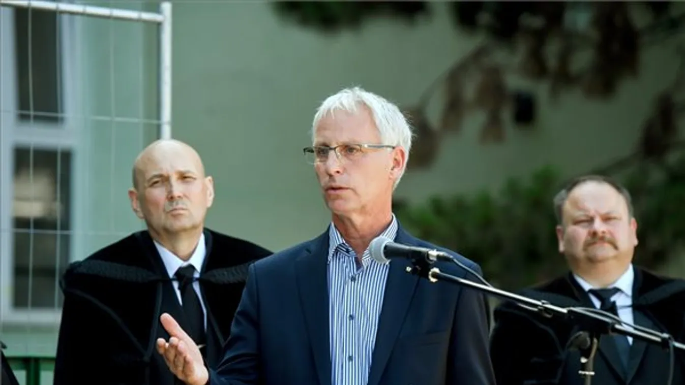 Soltész: Tizenhatezernél is több óvodai férőhely létesült 2010 óta