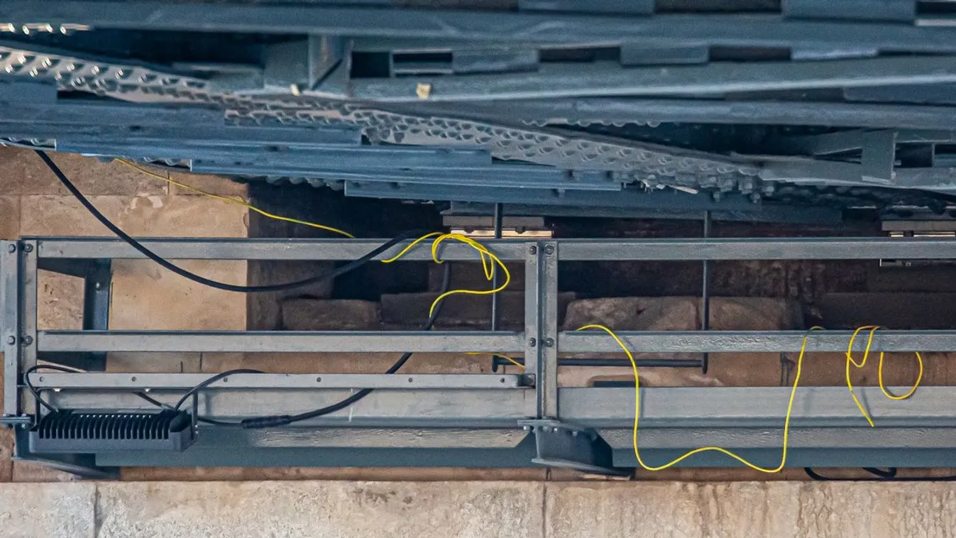 Szemmel láthatóan kontármunkát végzett a Lánchidat felújító A-Híd-Zrt. + videó