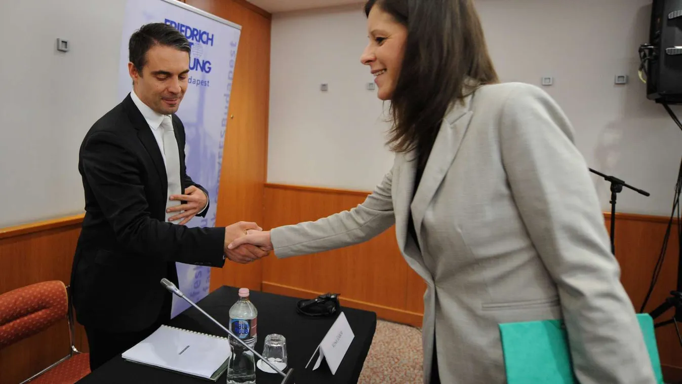 Tovább folyik a Jobbik szakadása