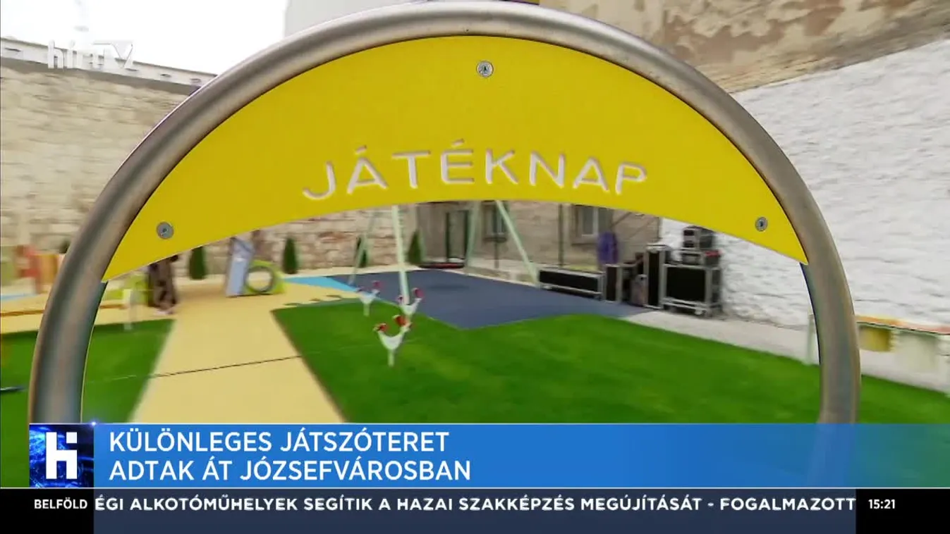 Különleges játszóteret adtak át Józsefvárosban