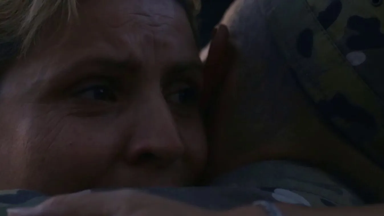 Mozaik - Részletek a 9 hónap háború című filmből