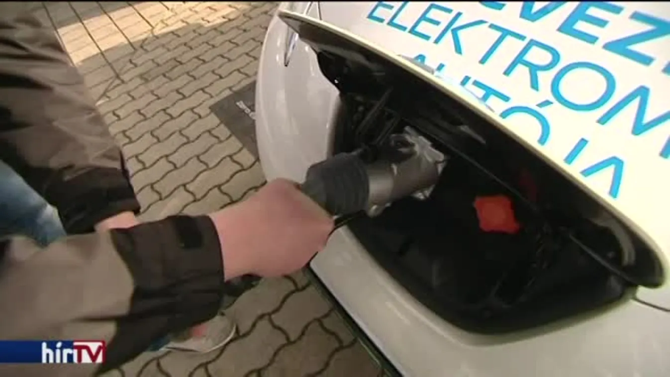 Hatalmas a kereslet az elektromos autókra
