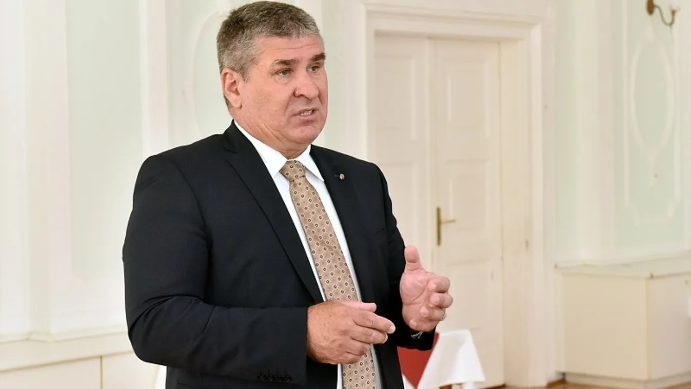 ITM: 76 ezer önfoglalkoztató kapott kompenzációs támogatást