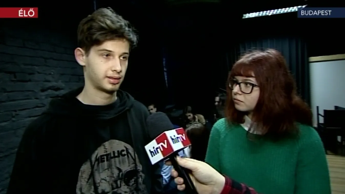 A színvonalasabb oktatásért demonstrálnak a diákok