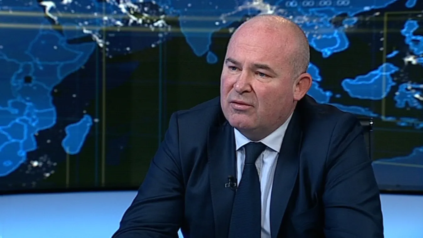 Álcivilek nem részesülhetnek a forrásokból