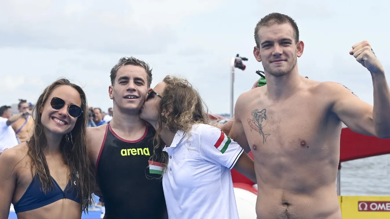 Világbajnoki ezüstérmesek a magyarok a nyíltvízi úszók csapatversenyében