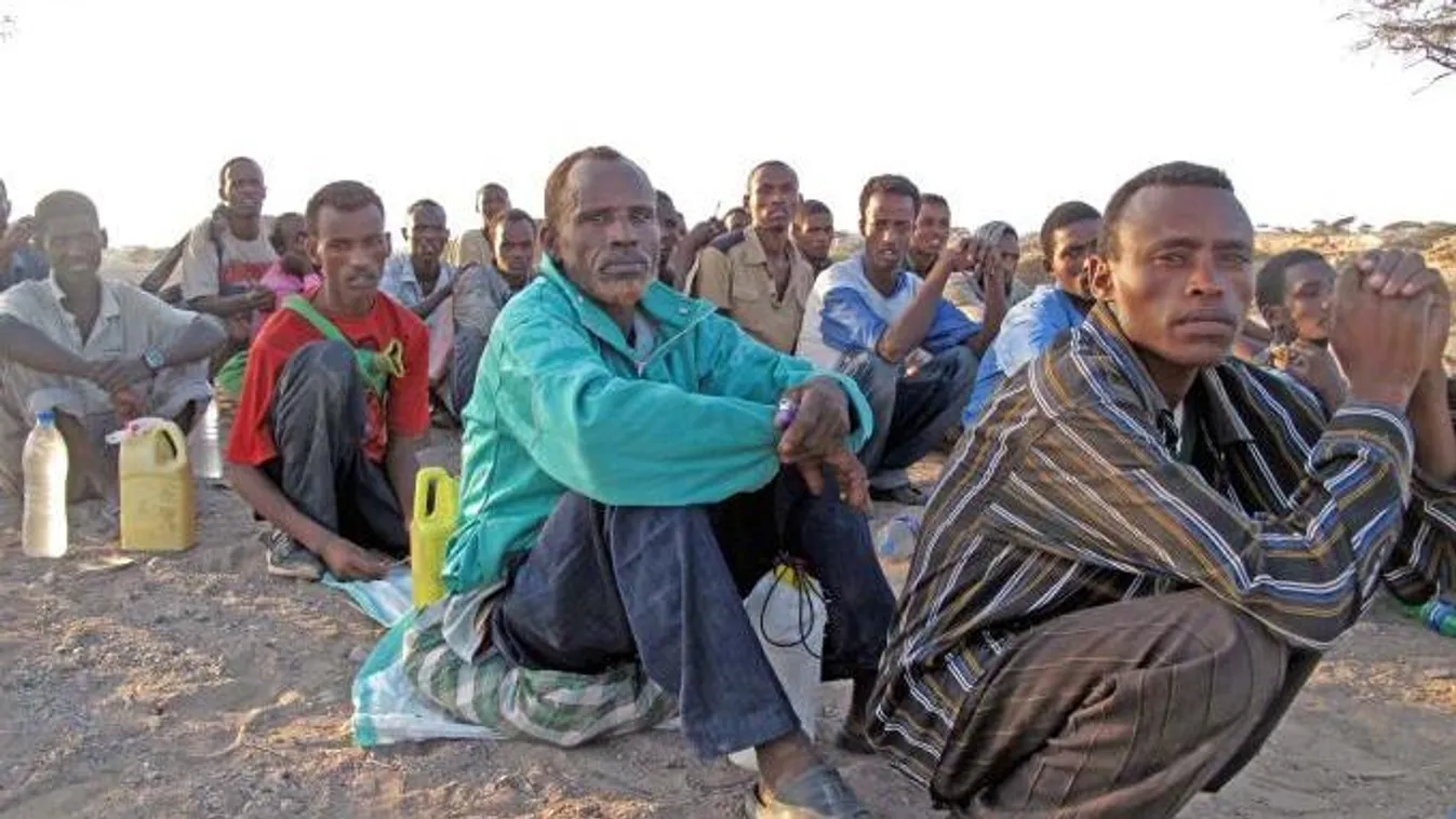 A maffia tette zsebre a migránstábornak szánt pénzeket