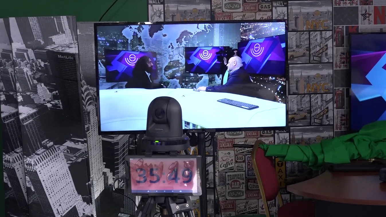 Befogadná a Heti TV-t és a 100 Tagú Cigányzenekart a XXII. kerület polgármestere