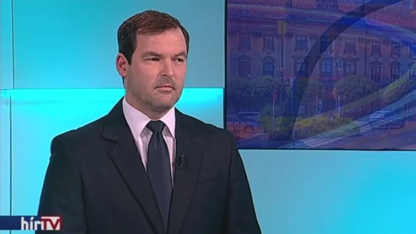 Politikai nyomást sejt a Jobbik