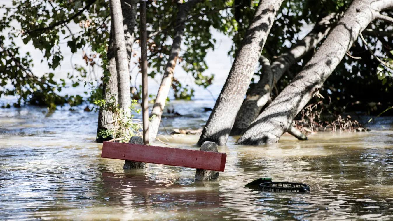 OVF szóvivő: a Duna teljes magyarországi szakaszán megindult az apadás
