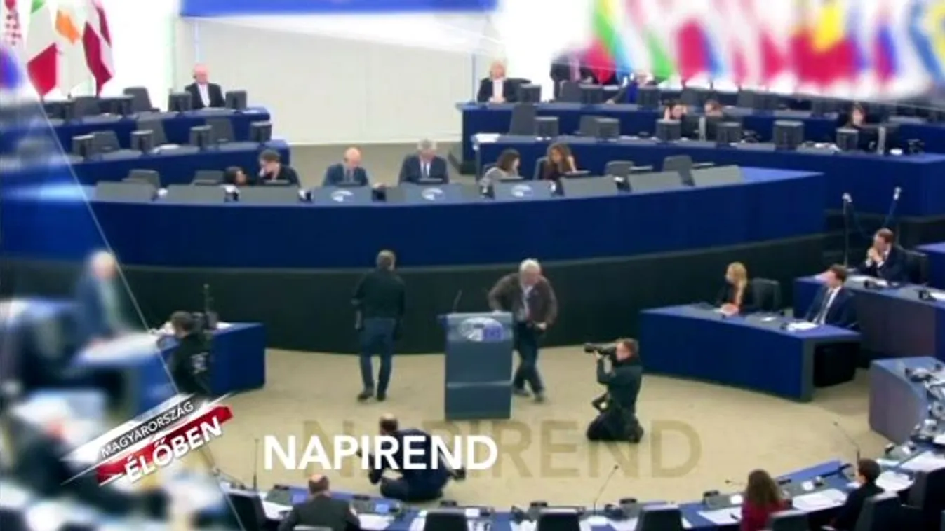 Hollik István lesz a Magyarország élőben vendége